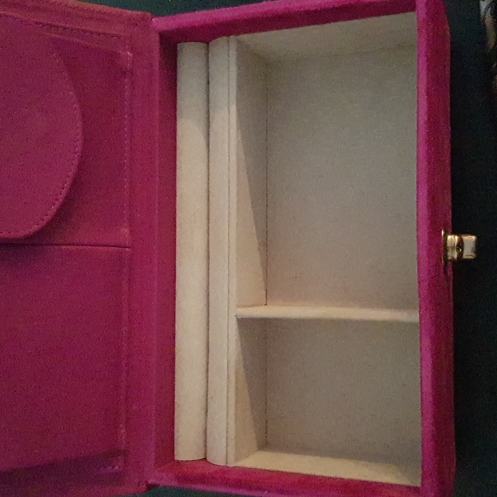 Coach Pink Suede Hard Travel Jewelry Case -- SOLD - Picture 5 of 8